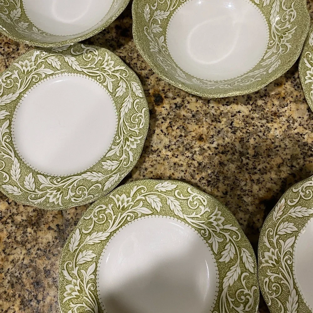 8 VTG J & G Meakin England Sterling Renaissance Green 1 Soup 3 Cereal 4 Saucers